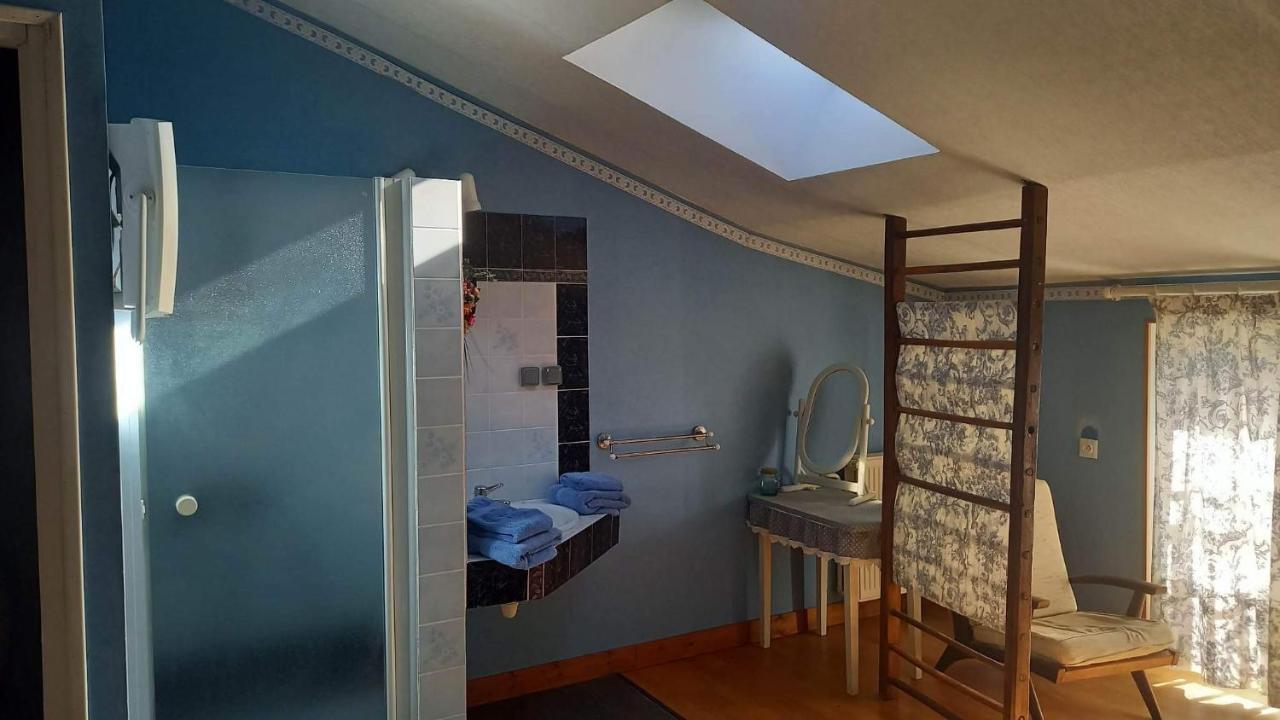 Le Clos Du Merry Joux-la-Ville Екстериор снимка
